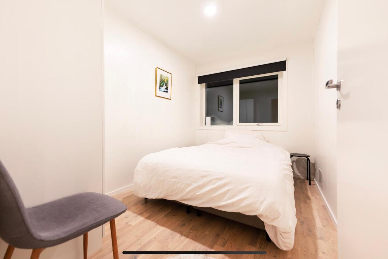 Aurora And Midnight Sun Apartment Тромсьо Екстериор снимка